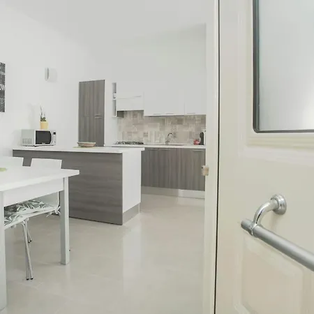 Apartmán Nuovo Trilocale Vicino Centro/mare Santa Teresa Gallura